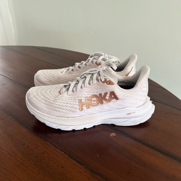 Hoka Shoes - HOKA Sneakers with Rose Gold Print